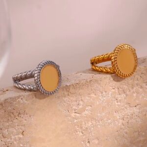 Elegant Gold or Two-toned Women's Rings